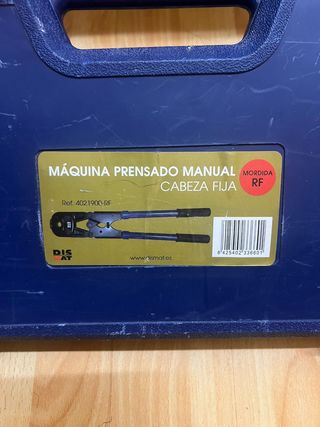 Prensadora multicapa con accesorios