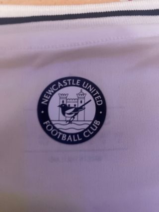 CAMISETA NEWCASTLE UNITED