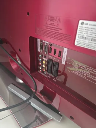 Televisión LG 37 Scarlet Full HD