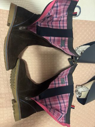 Stivali in pelle scamosciata Tommy Hilfiger