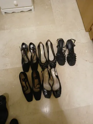 Lote di Scarpe Nere da Donna