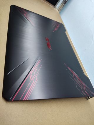 Piezas ASUS TUF FX504G