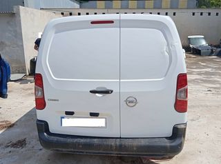 450087 capot opel combo cargo (e) active