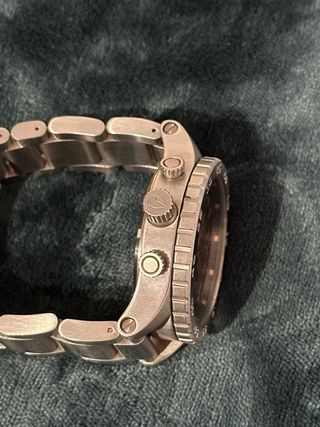 Reloj Nixon Cronógrafo Plateado