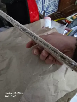 CD Kiss - Off The Board Live In Virginia Beach