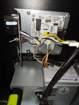 Placa base para máquina tragaperras