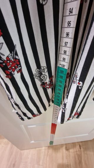 Vestido Nuevo a rayas y flores