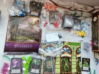 Juego de mesa Estudio en Esmeralda. Gaiman