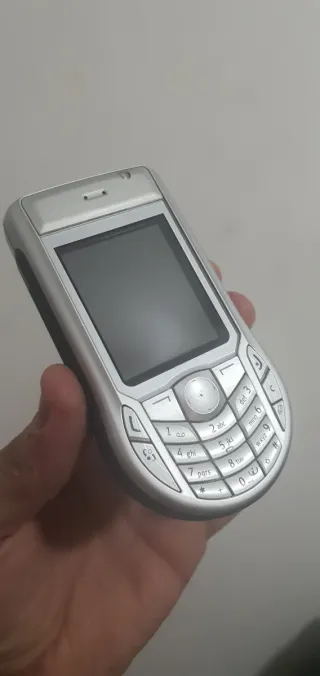 Nokia 6630 Argento in ottime condizioni