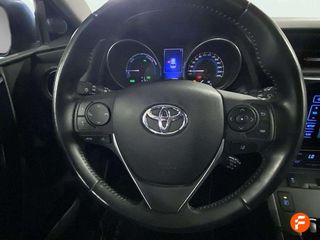 Toyota Auris 1.8 140H Active Touring Sports