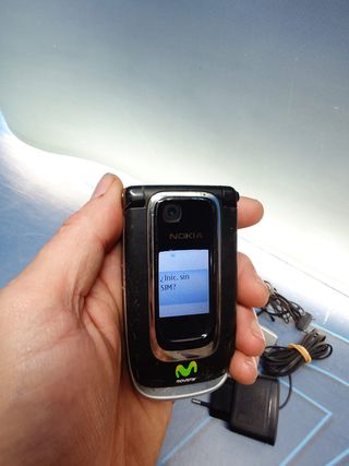 Telefono cellulare Nokia 6131 con scatola