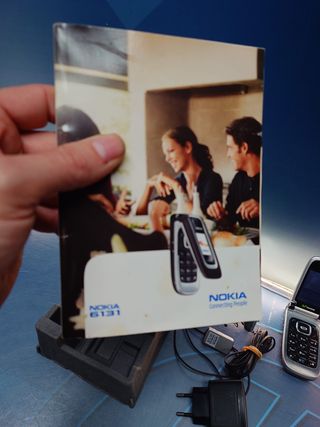 Telefono cellulare Nokia 6131 con scatola