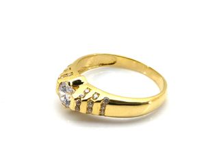 anillo oro 18k con piedra con circonita