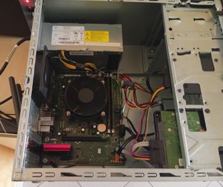 Fujitsu Esprimo P556+ i5 7500 12GB RAM SSD 250GB