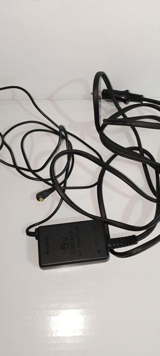 Cargador oficial PSP Sony