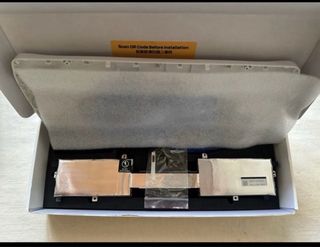 Asus ROG Ally Z1 Extreme + Batería 65W