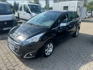 Peugeot 5008 2017