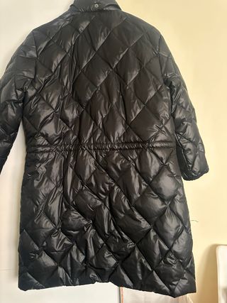 Plumífero negro acolchado mujer