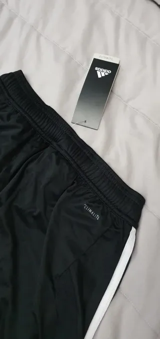 Pantalón Corto Adidas 2 en 1 Tiro 19 Térmico.