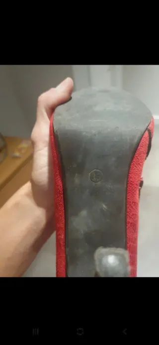 Botas rojas de tacón para chica