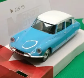 Auto in miniatura collezione vintage 1:43