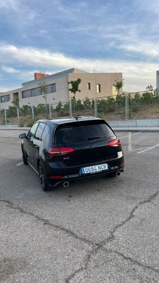 VOLKSWAGEN 7.5 GTI PERFORMANCE 2019