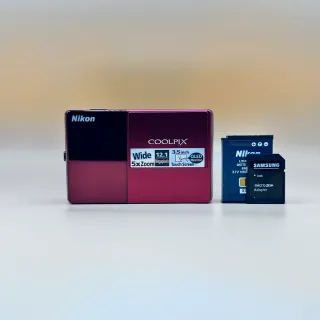 Nikon Coolpix S70 12.1MP Rossa Funzionante