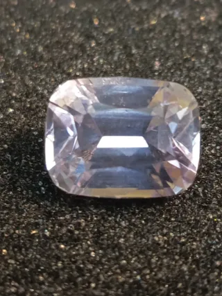 Kunzita rosada 23 quilates