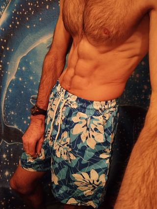 Pantalón corto floral azul veraniego