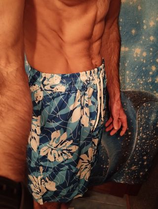 Pantalón corto floral azul veraniego