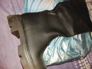 Botas altas piel y goretex negras talla 40