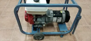 Generador Honda Grupo Electrógeno gx270.