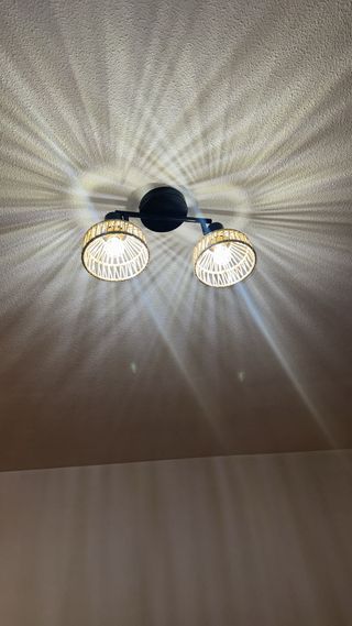 Lampada da soffitto moderna beige e nera