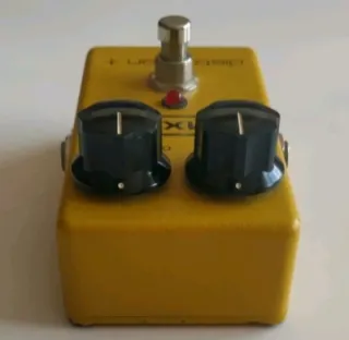 Pedale chitarra MXR DISTORTION + (FATTO NEGLIA STATI UNITI) con poco utilizzo