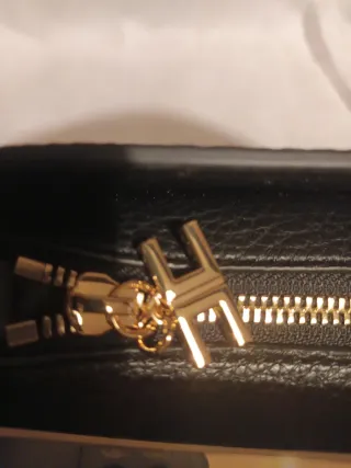 Borsa Elisabetta Franchi nera con dettagli oro