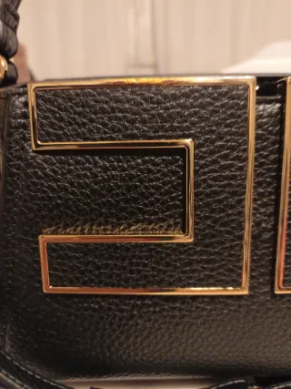 Borsa Elisabetta Franchi nera con dettagli oro