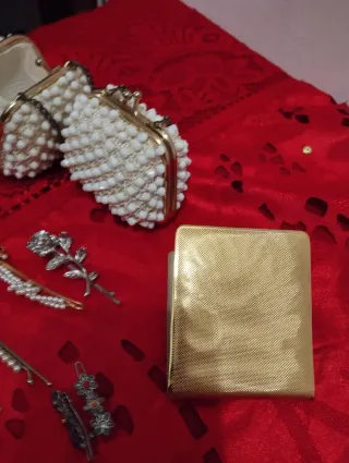 Set Accessori Vintage colore Oro e Bianco