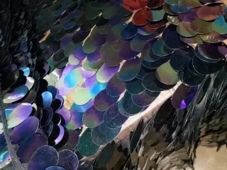 Tessuto con paillettes + maglina elasticizzato ner