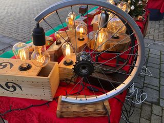 Lampada artigianale con cerchio bici