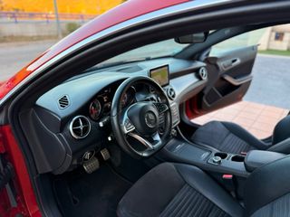 Mercedes-Benz Clase CLA 2015