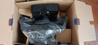 Volante e Pedaliera PS4/PS3 Thrustmaster