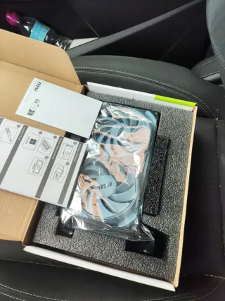 Tarjeta Gráfica MSI RTX 4060 Blanca