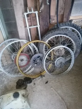 Llantas Puch Cóndor y Derbi FDS