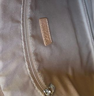 Portadocumentos piel beige y marrón