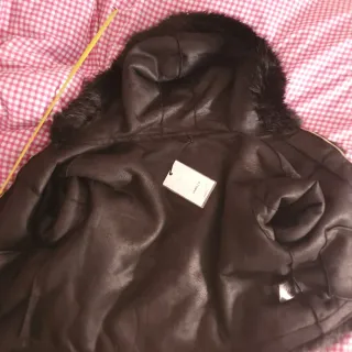 Giacca corta pelliccia sintetica nera