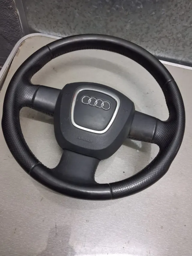 Volante Audi A3 Sport 8PA