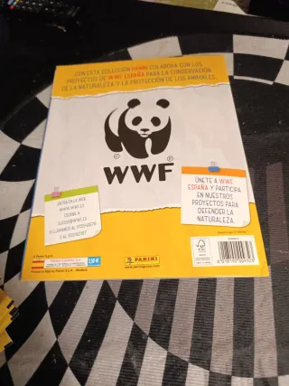 Álbum Animales 2020 + 20 sobres cromos