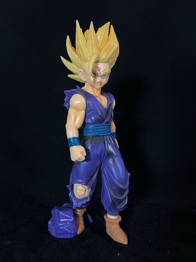 Figura Gohan SSJ2 20cm Dragon Ball