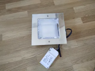 Foco empotrable moderno