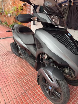 Piaggio MP3 300 LT Yourban